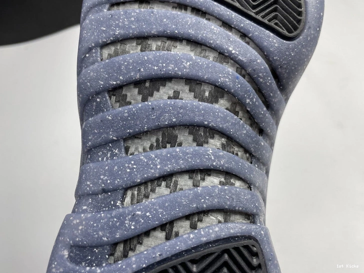 Black DC1062-006 Air Jordan 12 Utility 0116